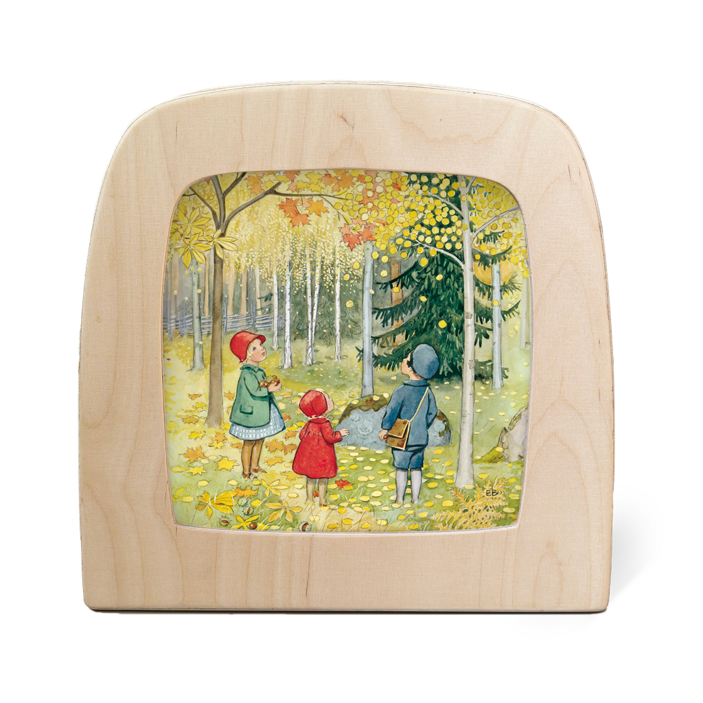 TOVERLUX | silhouet | ELSA BESKOW | Around the Year - October