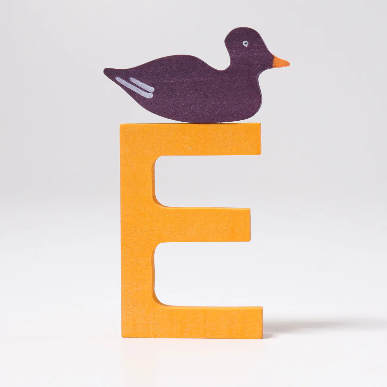 GRIMM’S | School letter E