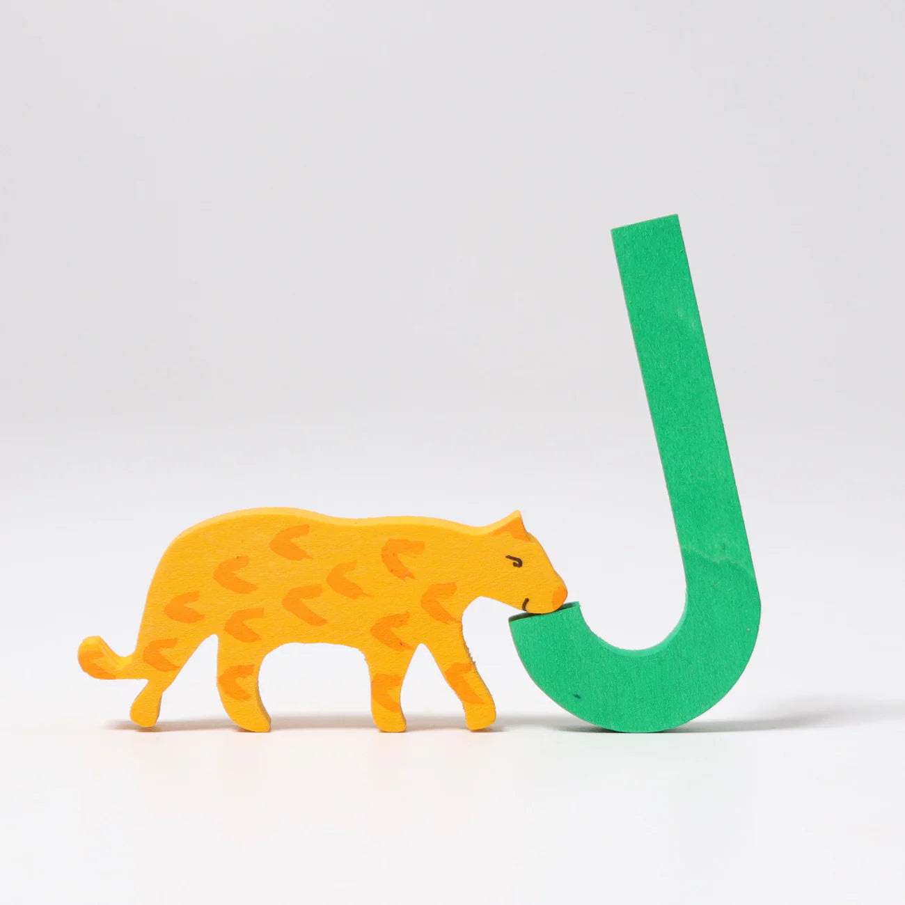 GRIMM’S | School letter J