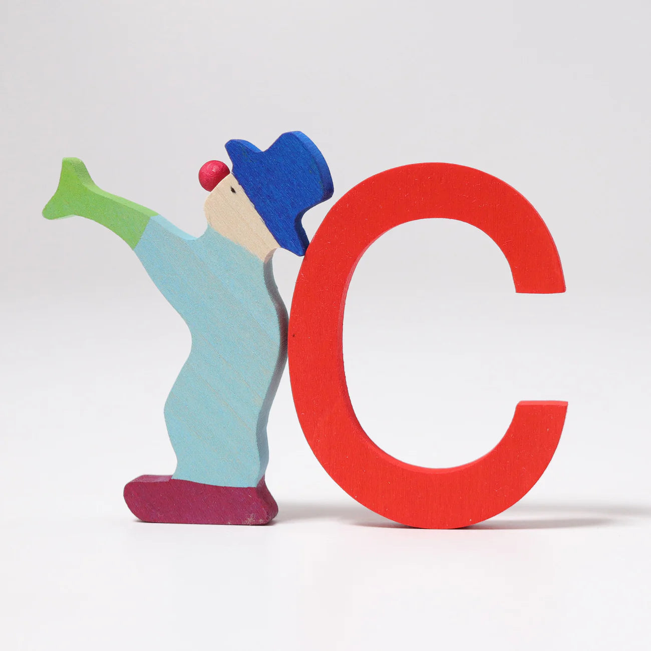 GRIMM’S | School letter C