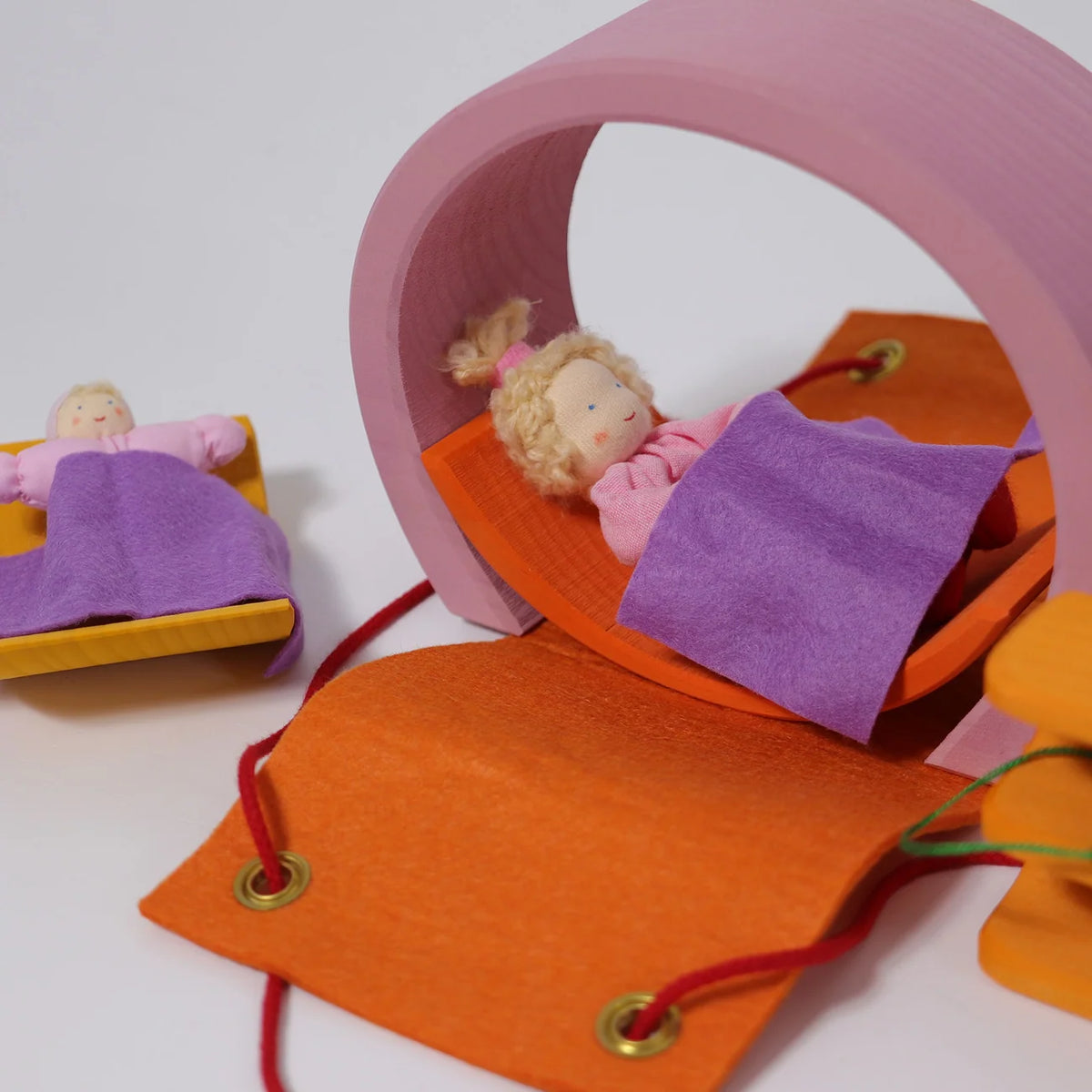 Grimm's | poppenhuis klein, roze-oranje